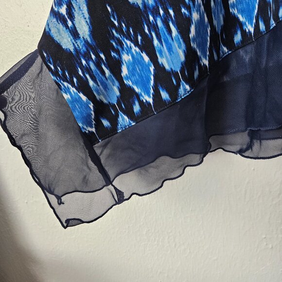 Cato Blue Tunic Top Embellished Neckline and Handkerchief Hem Size 26W-28W - Picture 4 of 8